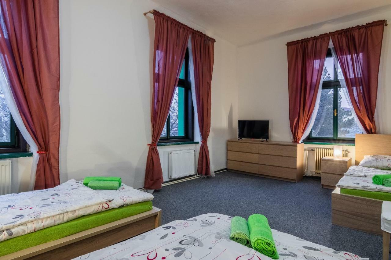 Hotel*** Cesky Dum Chomutov Exterior foto